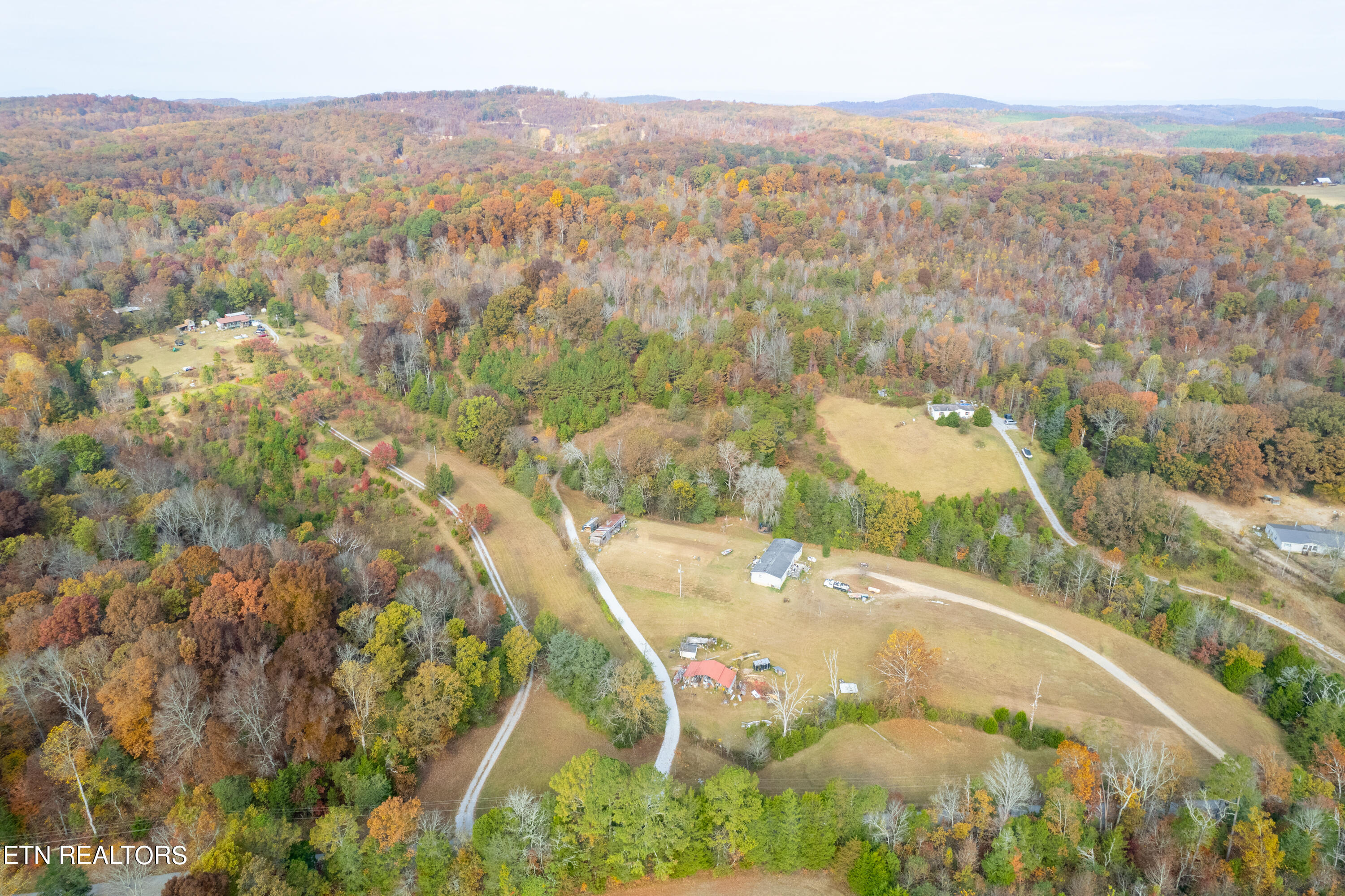 338 Paint Rock Valley Road Philadelphia, TN 37846 - Photo 28 of 37 338 Paint Rock Valley Rd-24