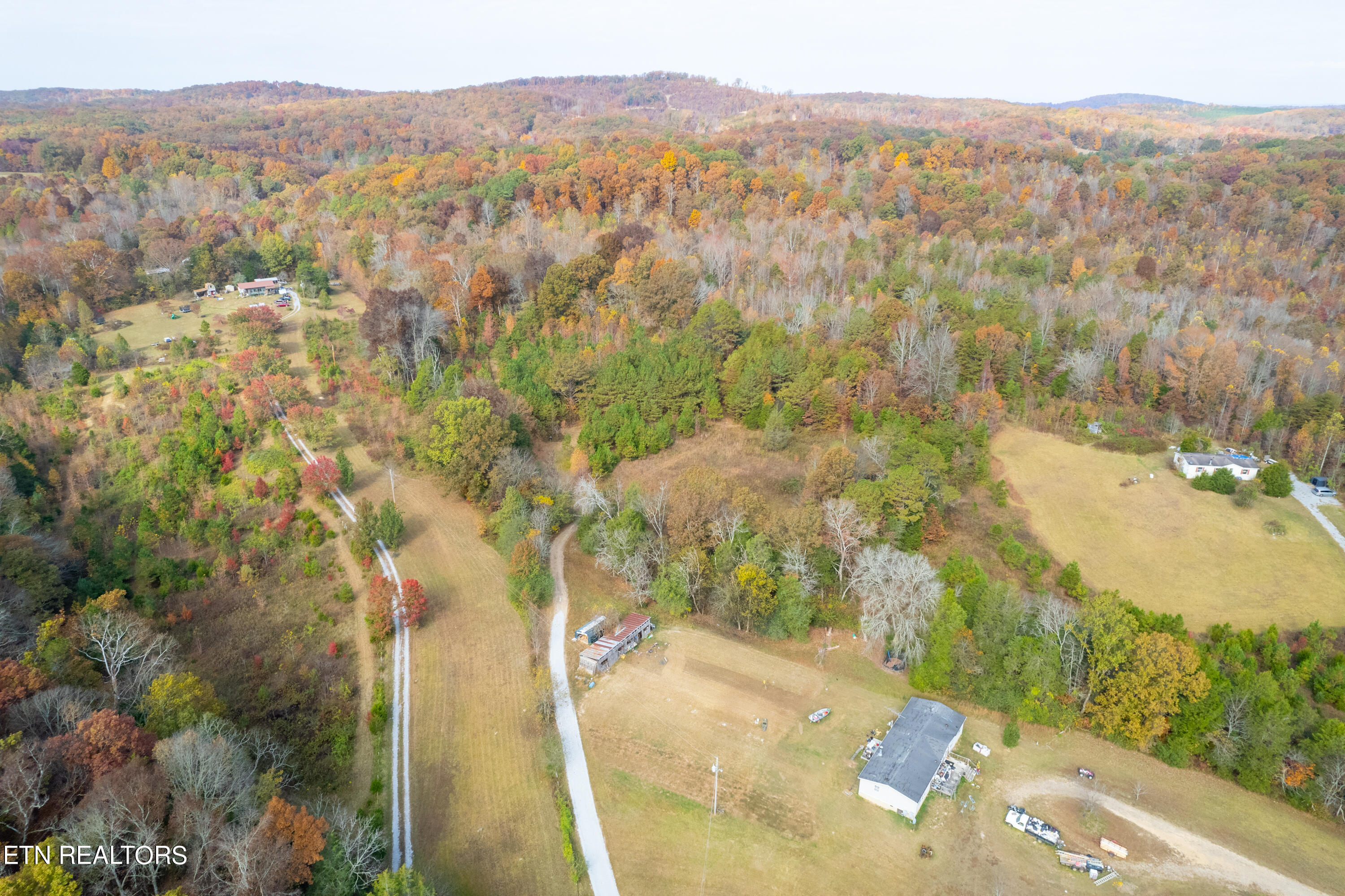 338 Paint Rock Valley Road Philadelphia, TN 37846 - Photo 29 of 37 338 Paint Rock Valley Rd-25
