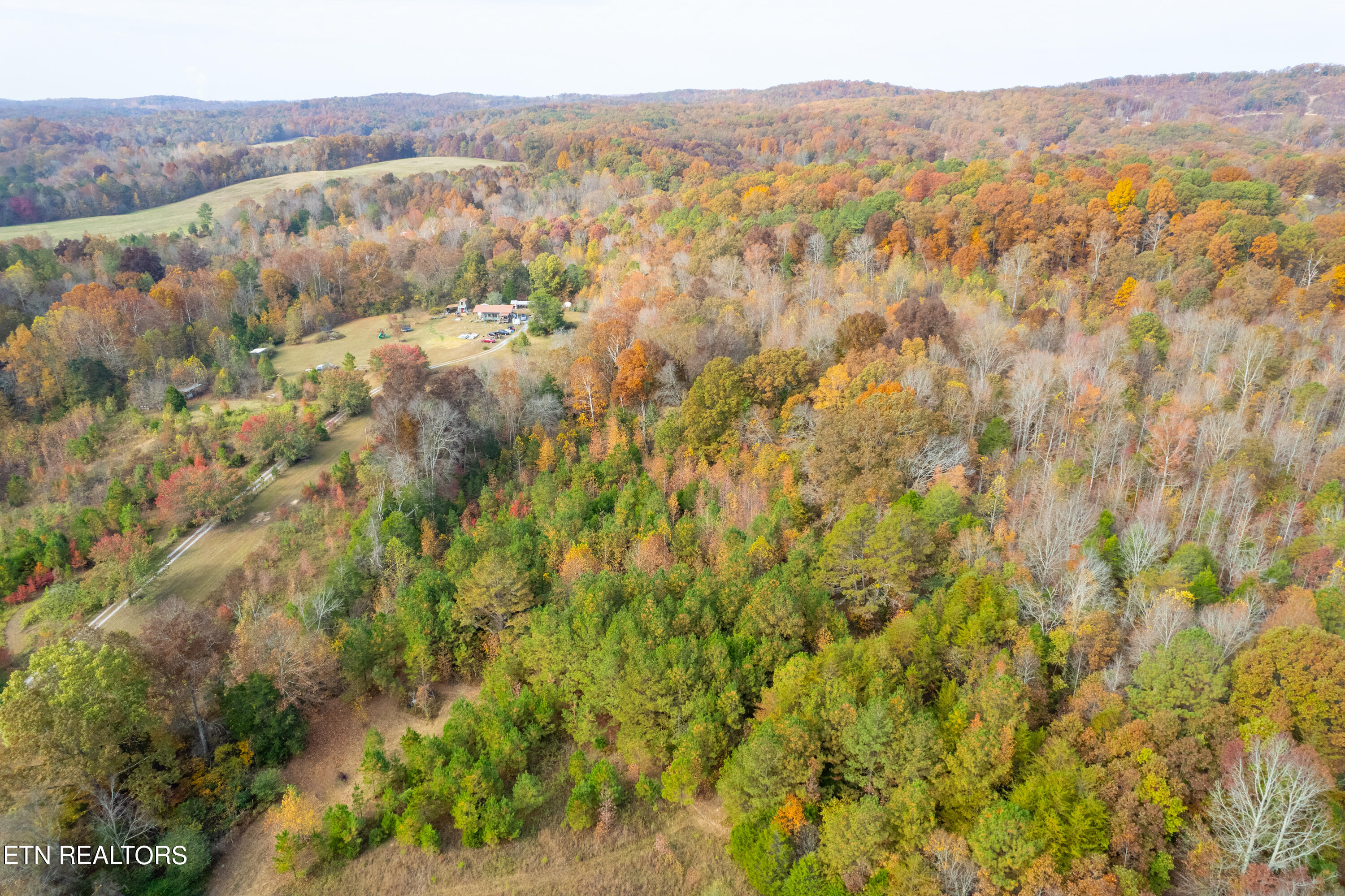 338 Paint Rock Valley Road Philadelphia, TN 37846 - Photo 32 of 37 338 Paint Rock Valley Rd-28