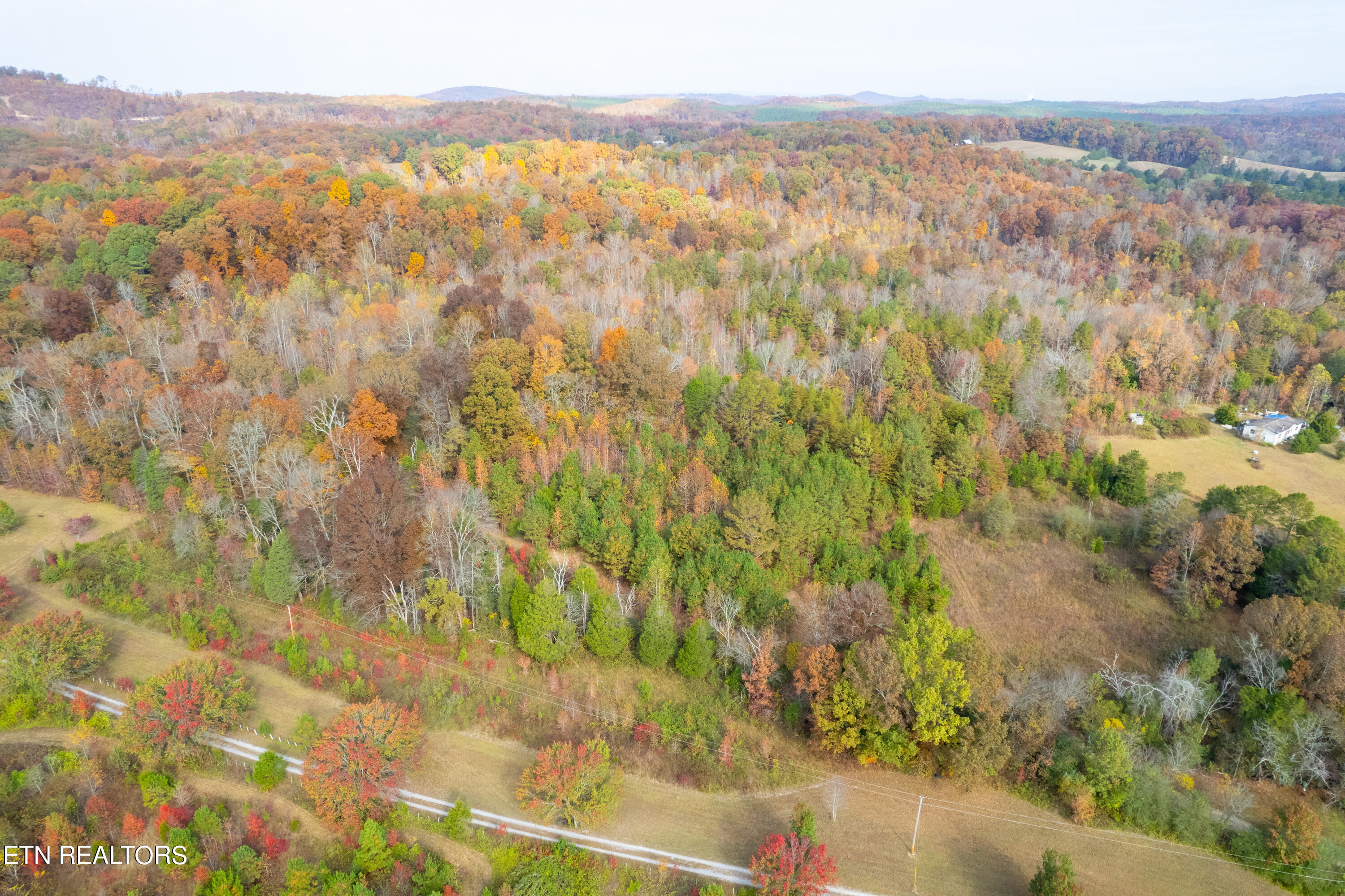 338 Paint Rock Valley Road Philadelphia, TN 37846 - Photo 6 of 37 338 Paint Rock Valley Rd-2