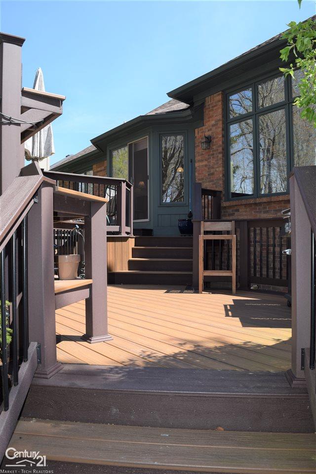 49253 Monte Road New Baltimore, MI 48047 - Photo 13 of 73 50010442-12.JPG