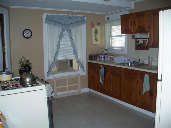 331 Ames Street Fall River, MA 02721 - Photo 4 of 17 Gallery Image 4