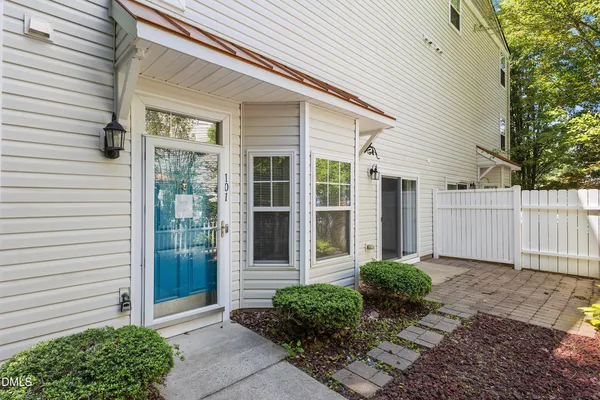$1,700 | 11710 Mezzanine Drive, Unit 101, Raleigh, NC 27614
