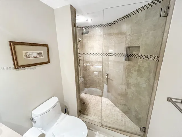 $2,800 | 7300 Radice Court, Unit 707, Lauderhill, FL 33319