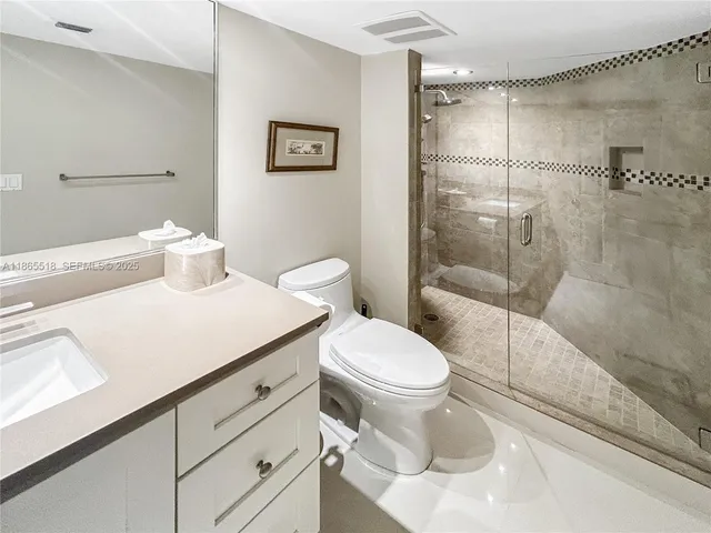 $2,800 | 7300 Radice Court, Unit 707, Lauderhill, FL 33319