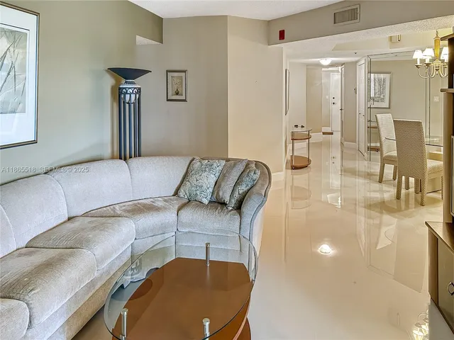 $2,800 | 7300 Radice Court, Unit 707, Lauderhill, FL 33319