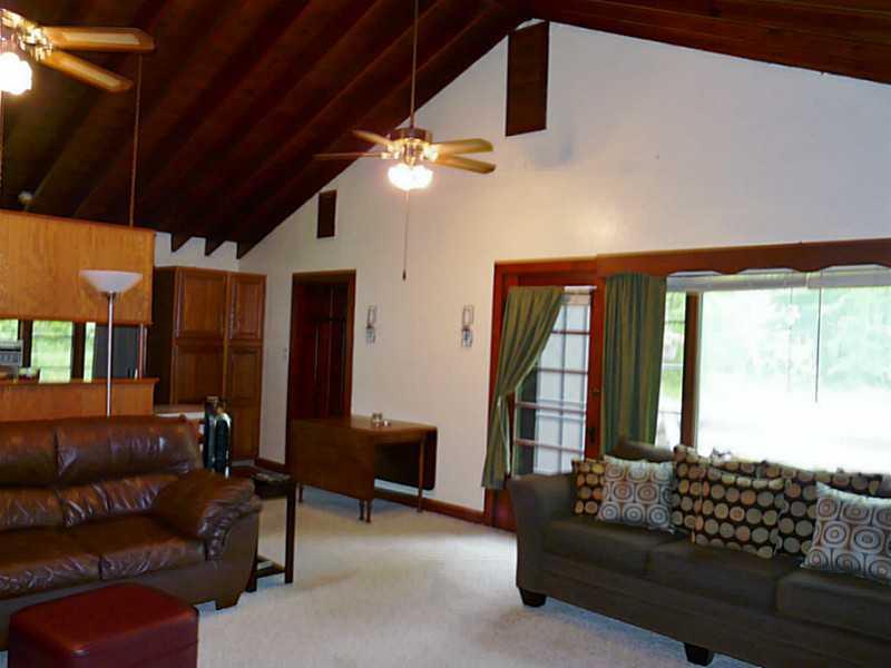 1515 Van Buskirk Road Anderson, IN 46011 - Photo 19 of 24 Gallery Image 19