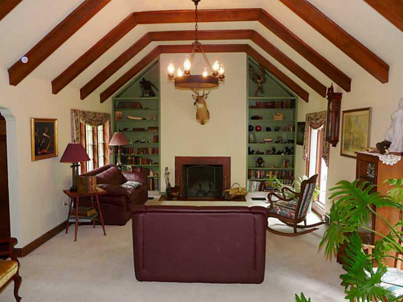 1515 Van Buskirk Road Anderson, IN 46011 - Photo 6 of 24 Gallery Image 6