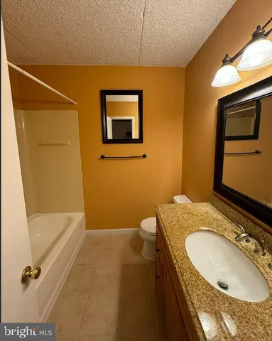 $1,890 | 306 Summit House, Unit 306, West Chester, PA 19382