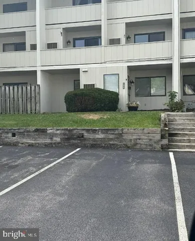 $1,890 | 306 Summit House, Unit 306, West Chester, PA 19382