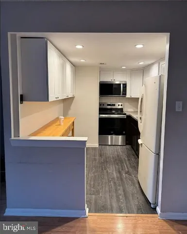 $1,890 | 306 Summit House, Unit 306, West Chester, PA 19382