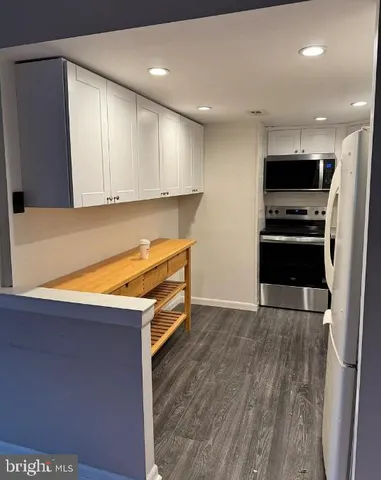 $1,890 | 306 Summit House, Unit 306, West Chester, PA 19382