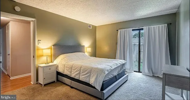 $1,890 | 306 Summit House, Unit 306, West Chester, PA 19382