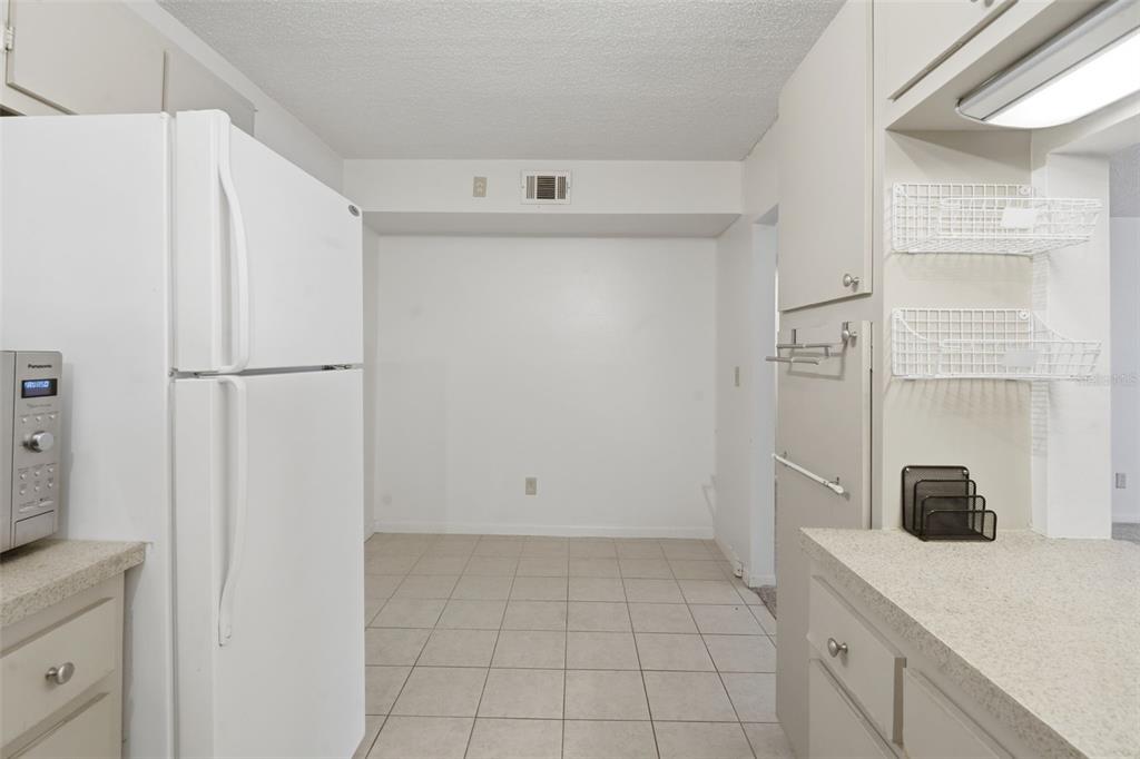 1712 Pine Ridge Road Sanford, FL 32773 - Photo 10 of 35