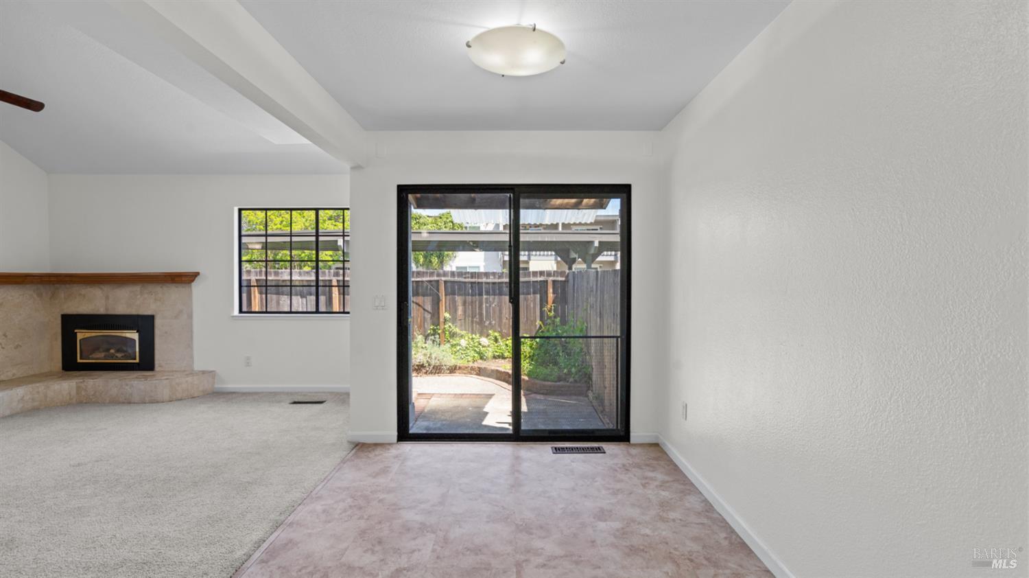 2306 Maher Drive Santa Rosa, CA 95405 - Photo 11 of 28 an empty room with windows
