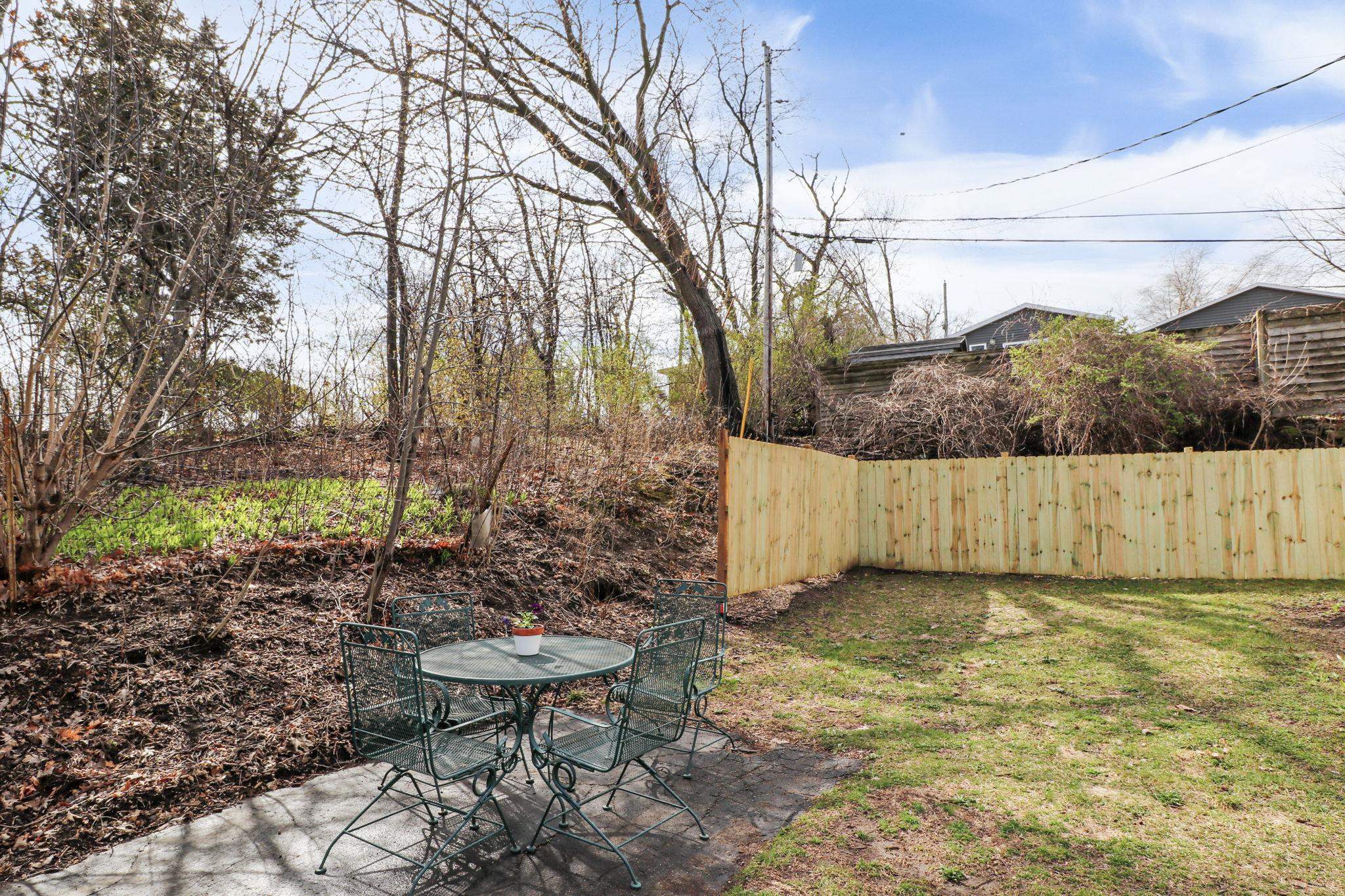 821 Gary Street Madison, WI 53716 - Photo 10 of 37