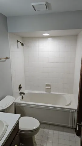 $590,000 | 5226 Parliament Place, Rockford, IL 61107