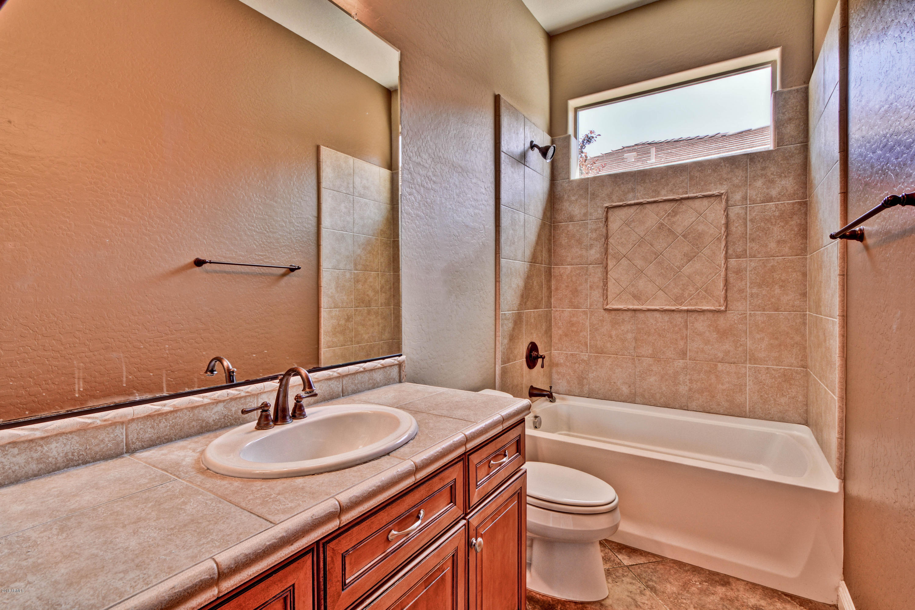 5516 West Parsons Road Phoenix, AZ 85083 - Photo 18 of 57 Bathroom 2