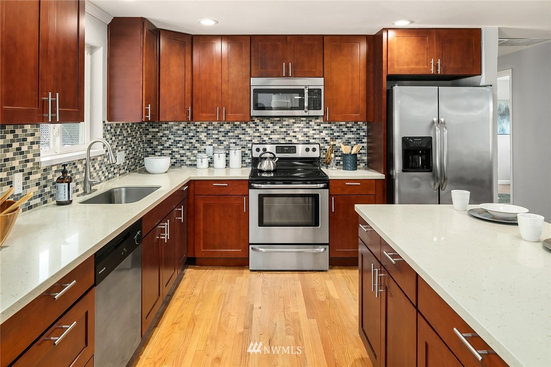 17322 Southeast 134th Street Renton, WA 98059 - Photo 12 of 31 Gallery Image 12