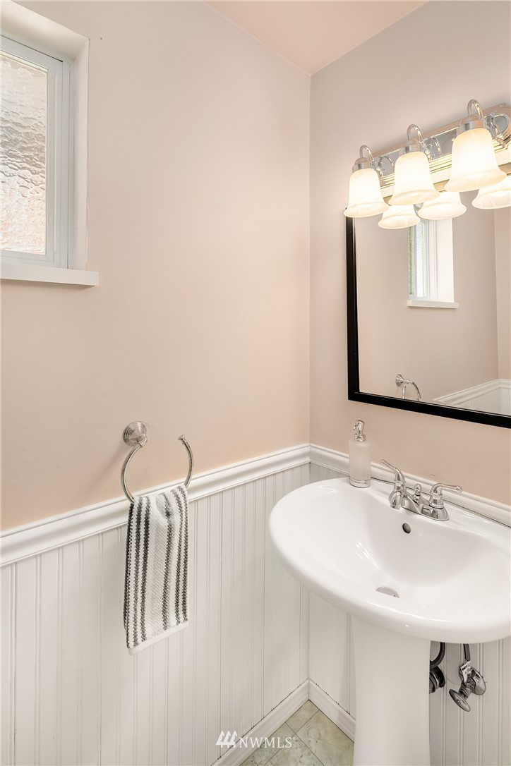17322 Southeast 134th Street Renton, WA 98059 - Photo 22 of 31 Gallery Image 22