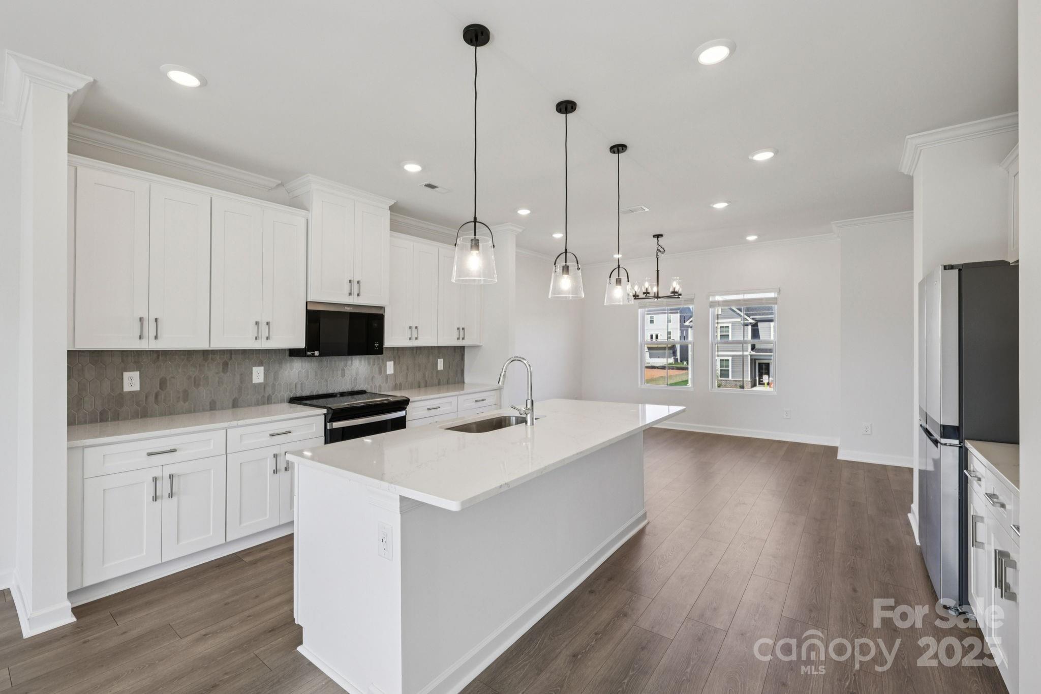 135 Kona Lane Fort Mill, SC 29708 - Photo 5 of 31