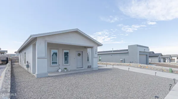 $295,000 | 546 Spanish Oak Drive, Canutillo, TX 79835