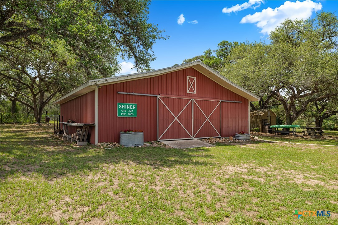 3182 Live Oak Road Cuero, TX 77954 - Photo 18 of 35