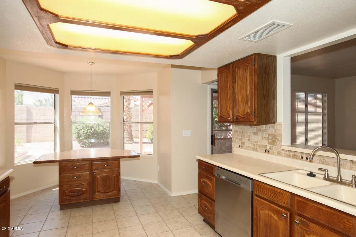 4210 East Frye Road Phoenix, AZ 85048 - Photo 12 of 30 Kitchen3