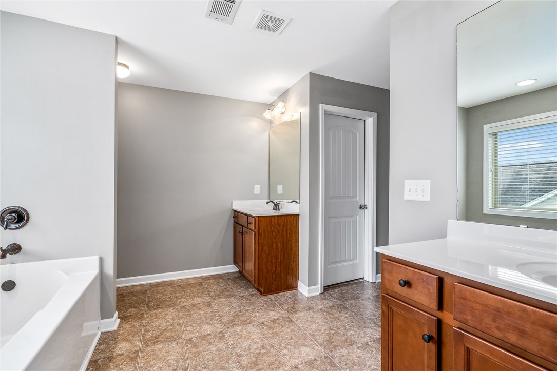 135 Stone Cottage Drive Anderson, SC 29621 - Photo 23 of 36 Gallery Image 23