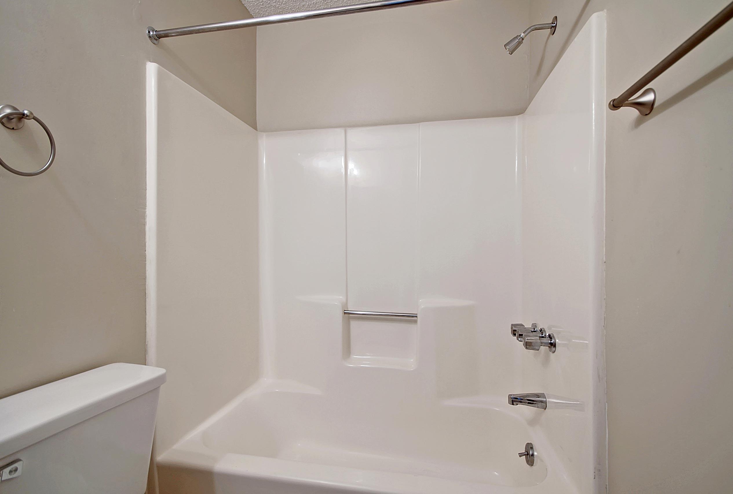 2011 Coldspring Drive, Unit F North Charleston, SC 29406 - Photo 12 of 22 CREM_2011 Coldspring Unit F_016