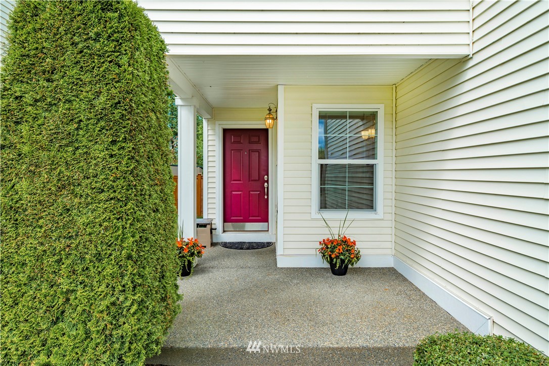 3719 154th Place Southeast Bothell, WA 98012 - Photo 3 of 37 a view of porch with seating space