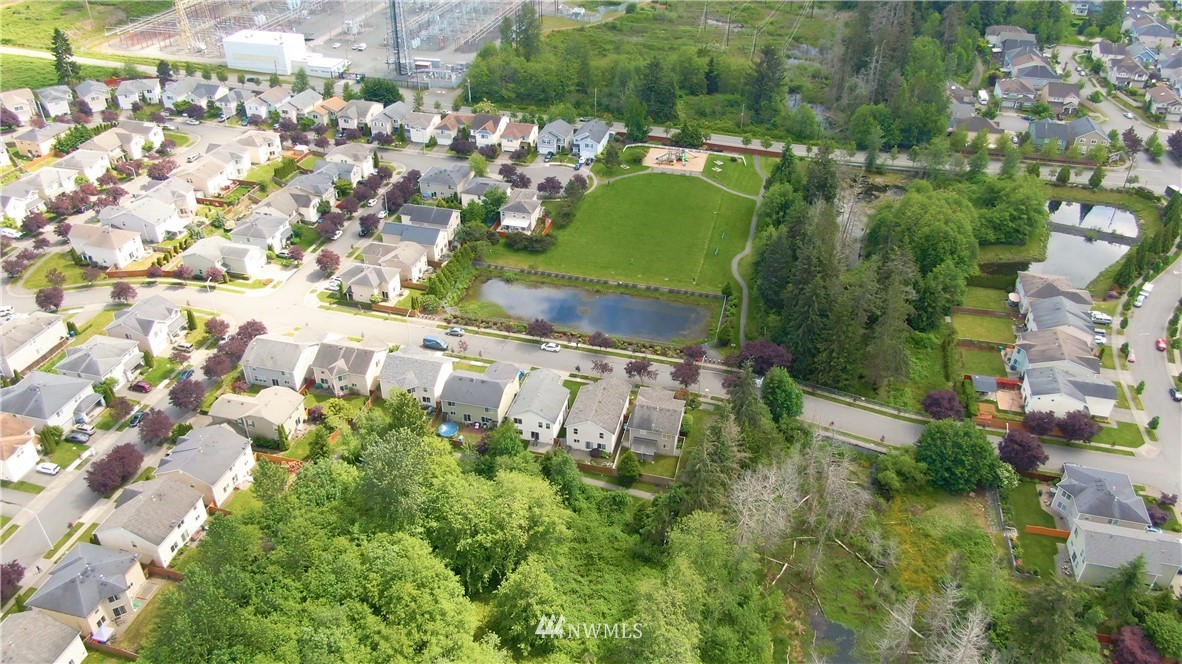 3719 154th Place Southeast Bothell, WA 98012 - Photo 34 of 37 a green field with lots of trees