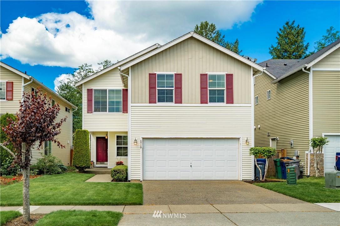 3719 154th Place Southeast Bothell, WA 98012 - Photo 37 of 37 a view of a yard in front view of a house