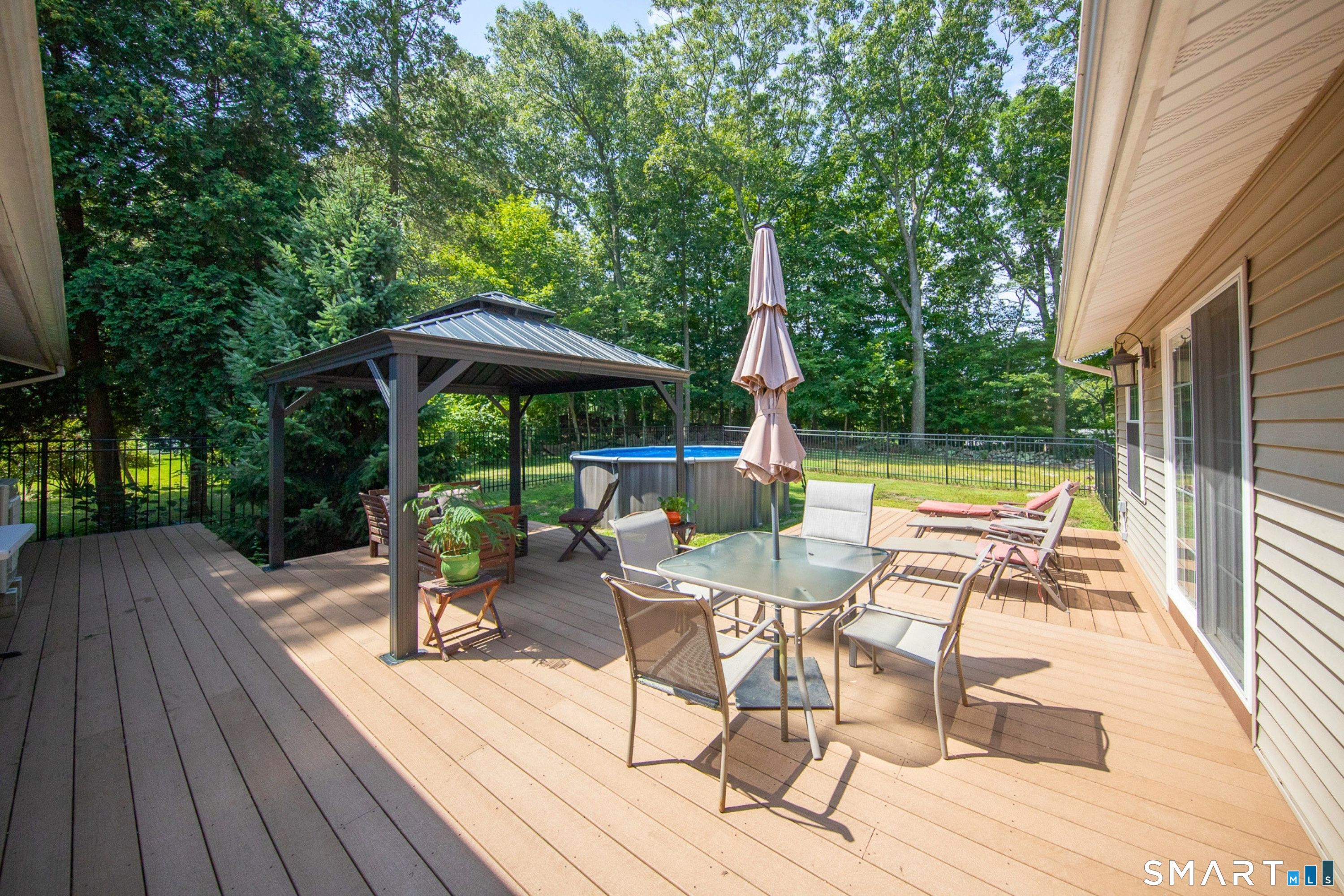 11 South Ridge Road East Lyme, CT 06357 - Photo 31 of 40 Gallery Image 31