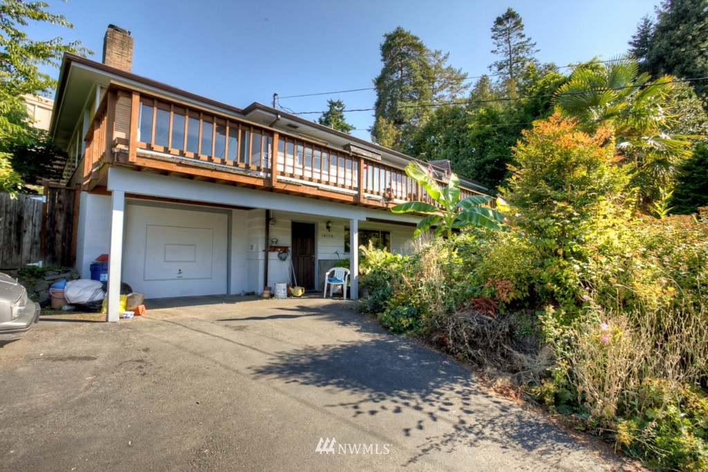 18158 Riviera Place Southwest Normandy Park, WA 98166 - Photo 6 of 12 Gallery Image 6