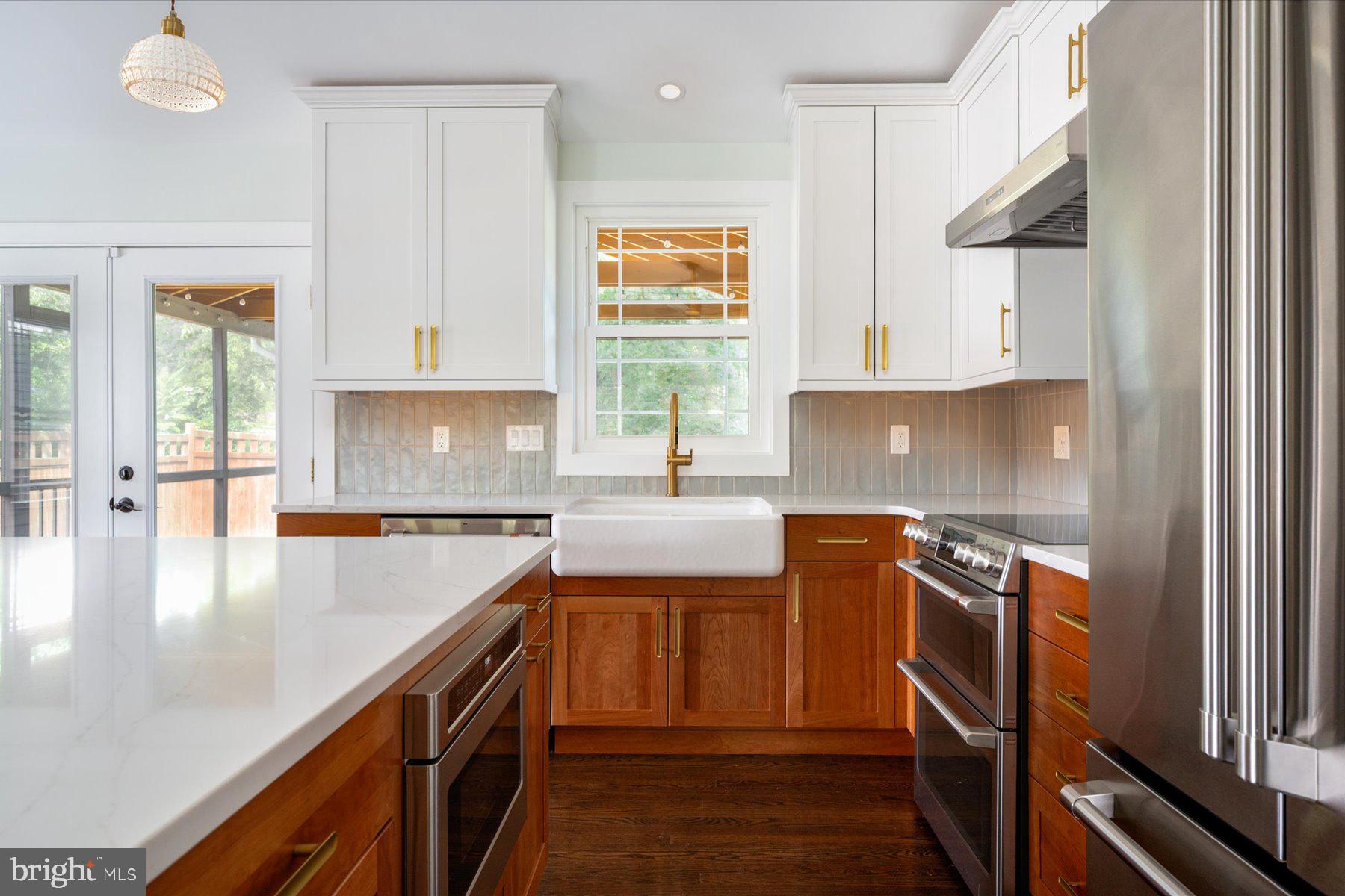 102 Sycamore Road Severna Park, MD 21146 - Photo 11 of 30