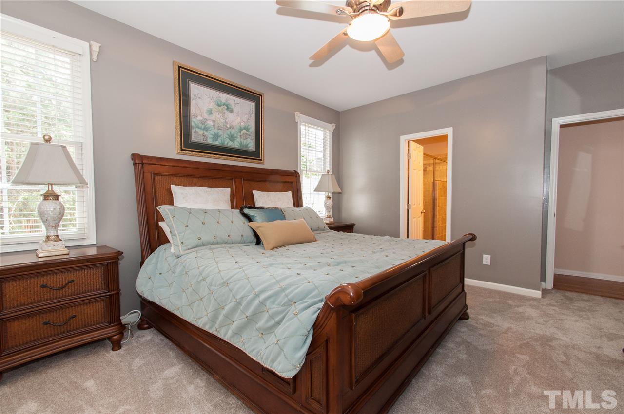 13204 Ellesmere Court Raleigh, NC 27614 - Photo 13 of 25 Gallery Image 13