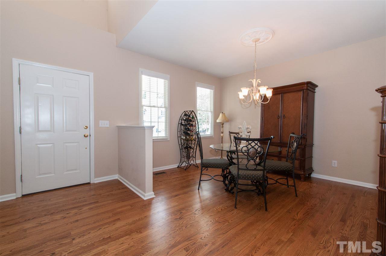 13204 Ellesmere Court Raleigh, NC 27614 - Photo 4 of 25 Gallery Image 4