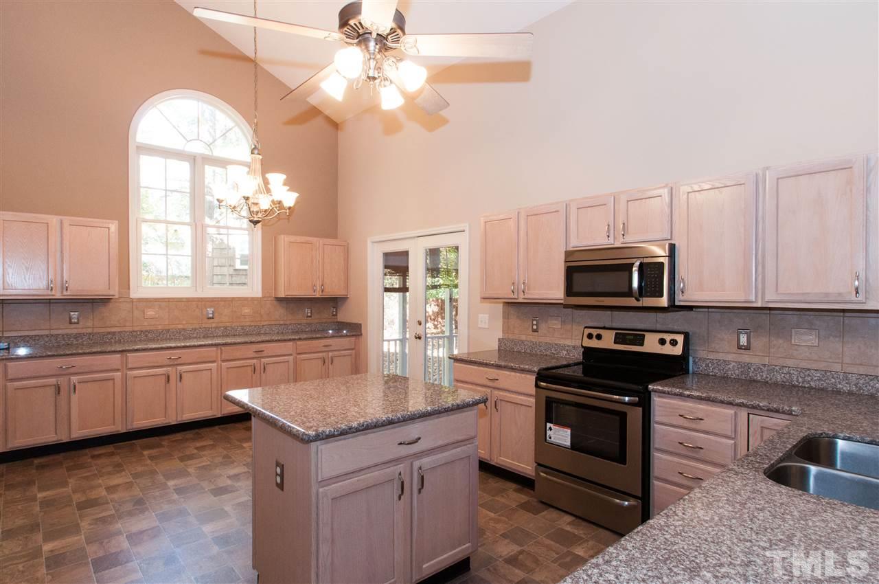 13204 Ellesmere Court Raleigh, NC 27614 - Photo 9 of 25 Gallery Image 9