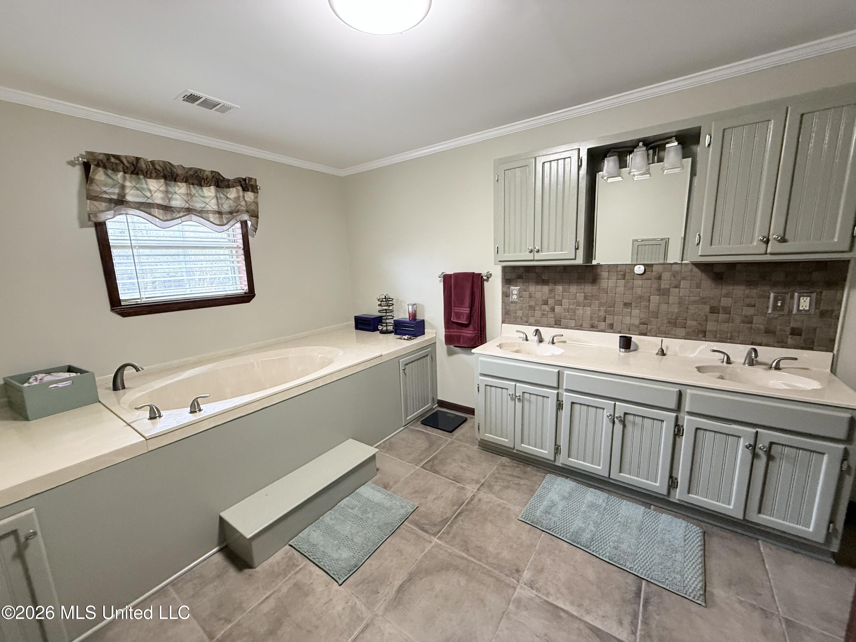 6312 Bond Hill Road Moss Point, MS 39562 - Photo 38 of 54 IMG_7475