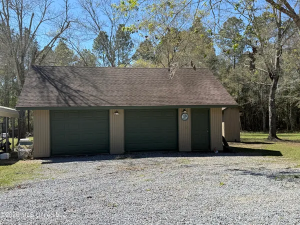 $579,000 | 6312 Bond Hill Road, Moss Point, MS 39562