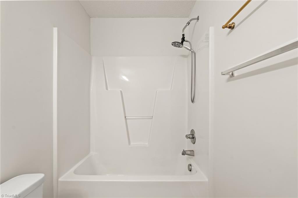 808 Arnold Road Lexington, NC 27295 - Photo 26 of 49