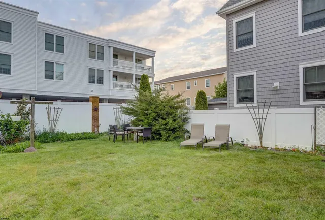 $28,000 | 22 South Decatur Avenue, Unit FULL SUMMER '26, Margate City, NJ 08402