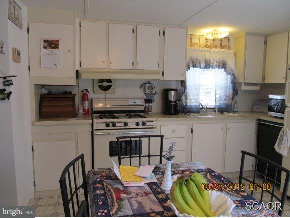 29520 Maple Road, Unit 17222 Lewes, DE 19958 - Photo 3 of 12 Gallery Image 3