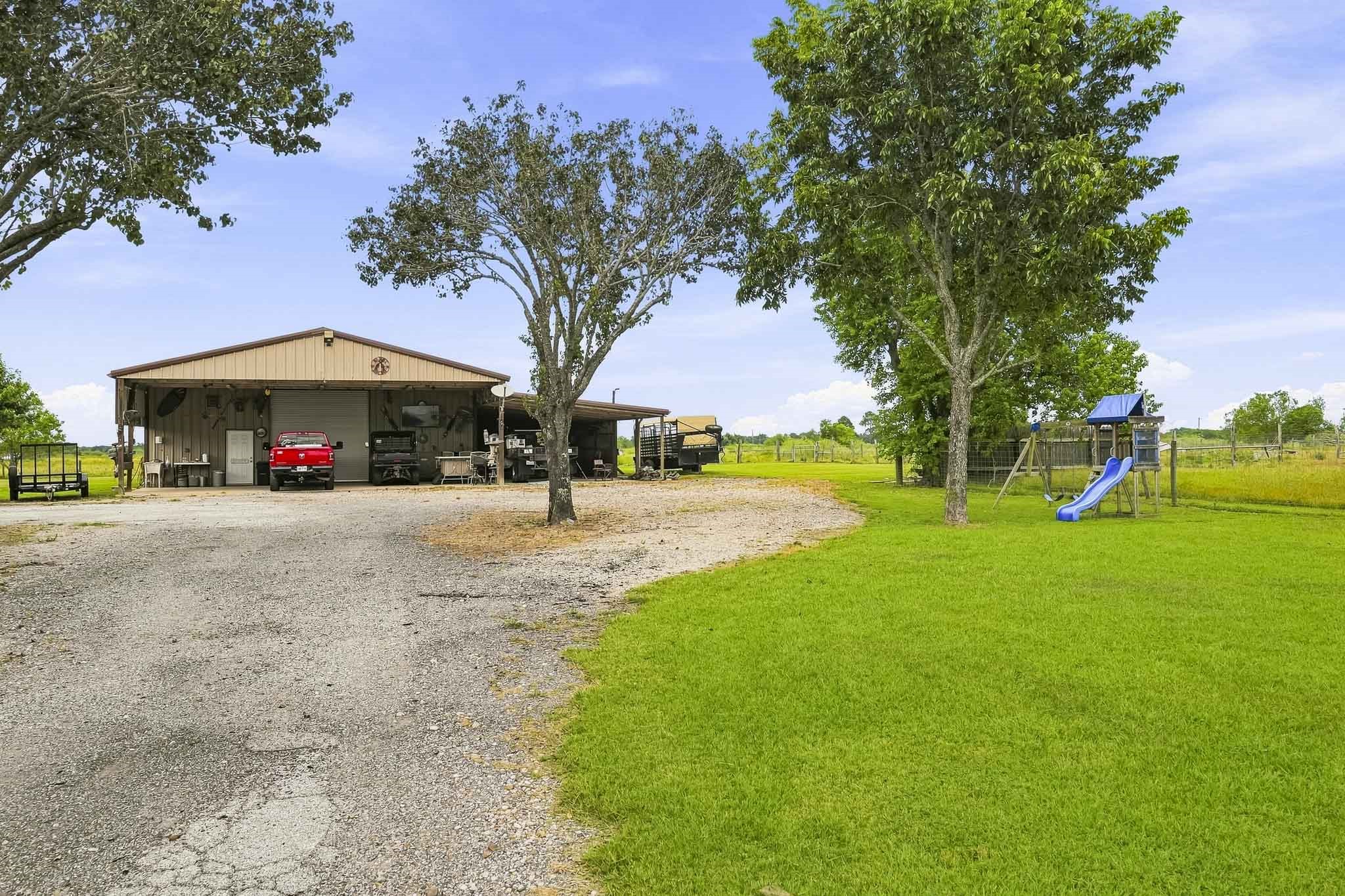 6340 Beard Road Needville, TX 77461 - Photo 8 of 49 Gallery Image 8