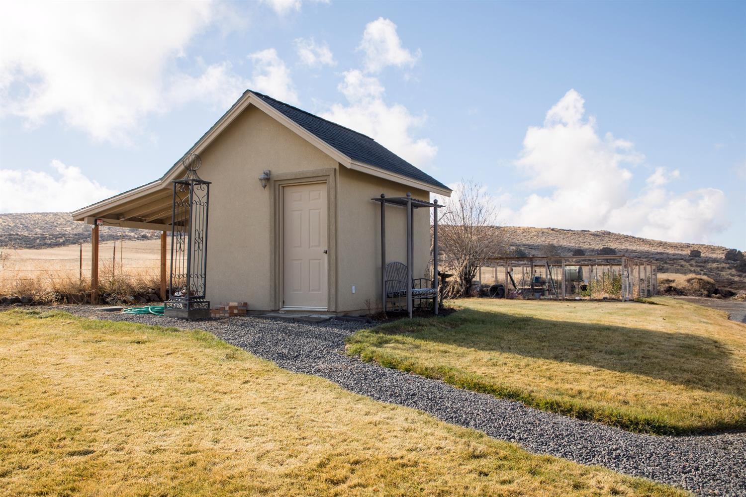 20604 Cemetary Road Klamath Falls, OR 97603 - Photo 4 of 29 Additional Photo