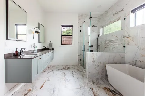 $1,998,000 | 6100 Gena Court, Austin, TX 78757