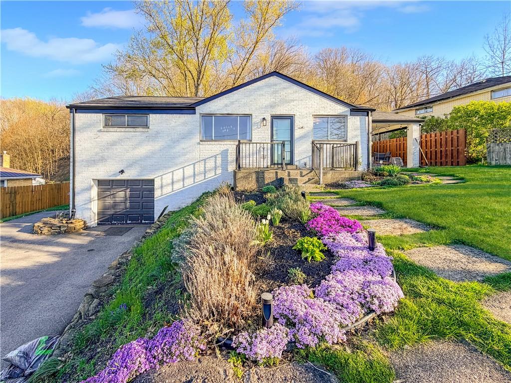 224 Herbst Road Coraopolis, PA 15108 - Photo 1 of 33