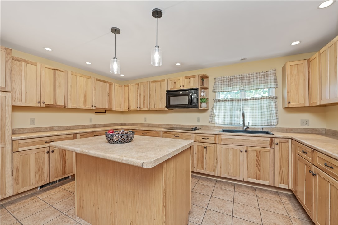 15878 Bridge Road Kendall, NY 14477 - Photo 8 of 44