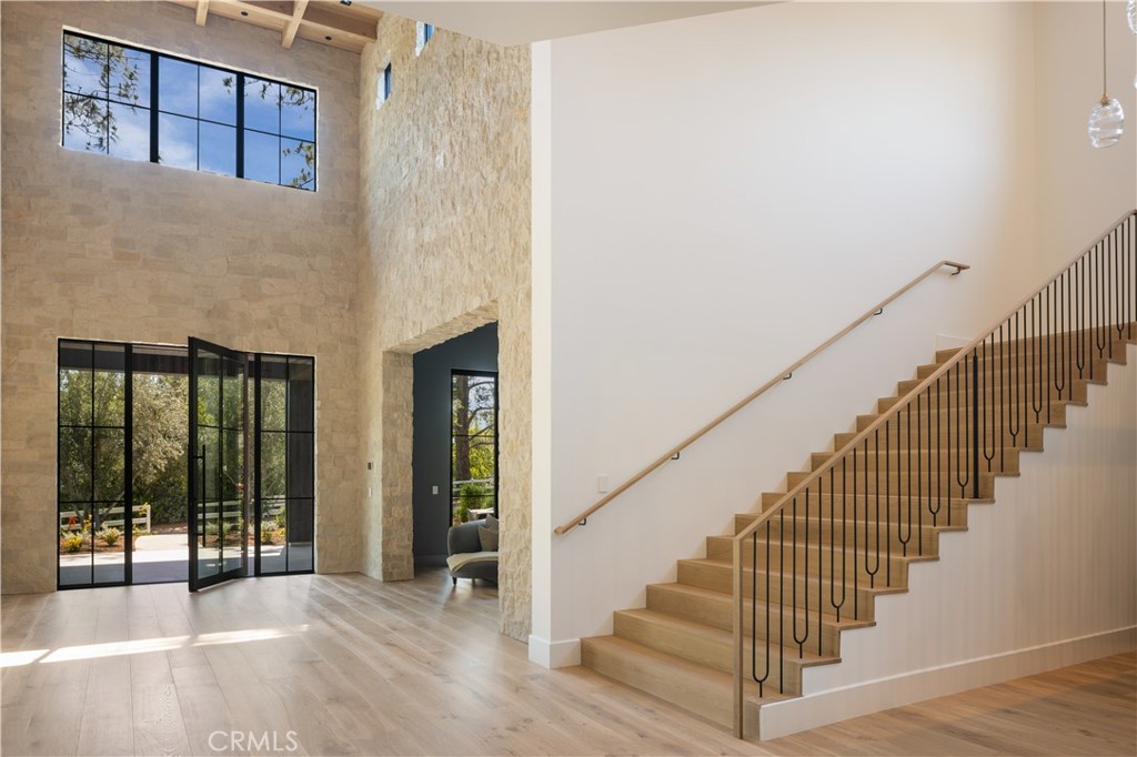 24341 Rolling View Road Hidden Hills, CA 91302 - Photo 19 of 41